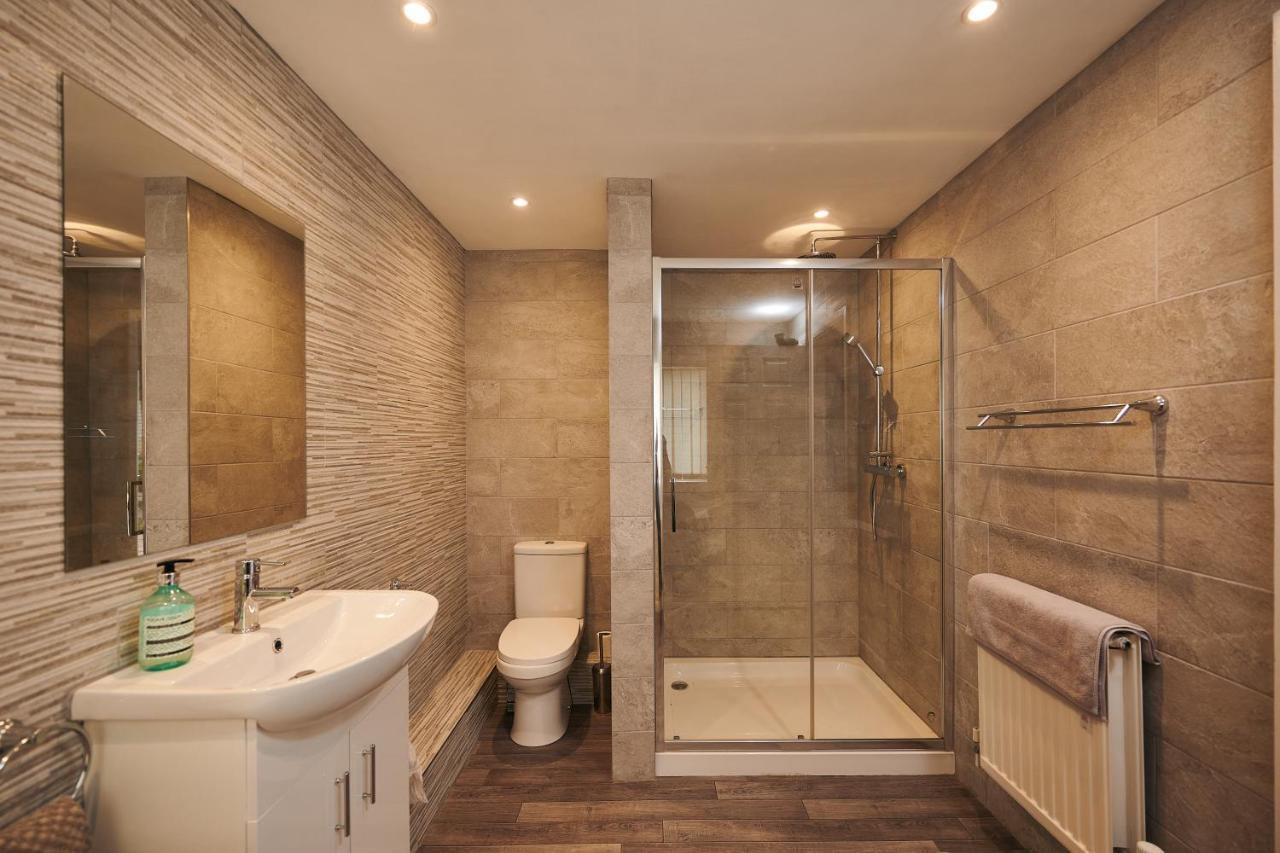 Sea Gem- Beautiful Family Home With Stunning Sea Views & Garden Tenby Extérieur photo