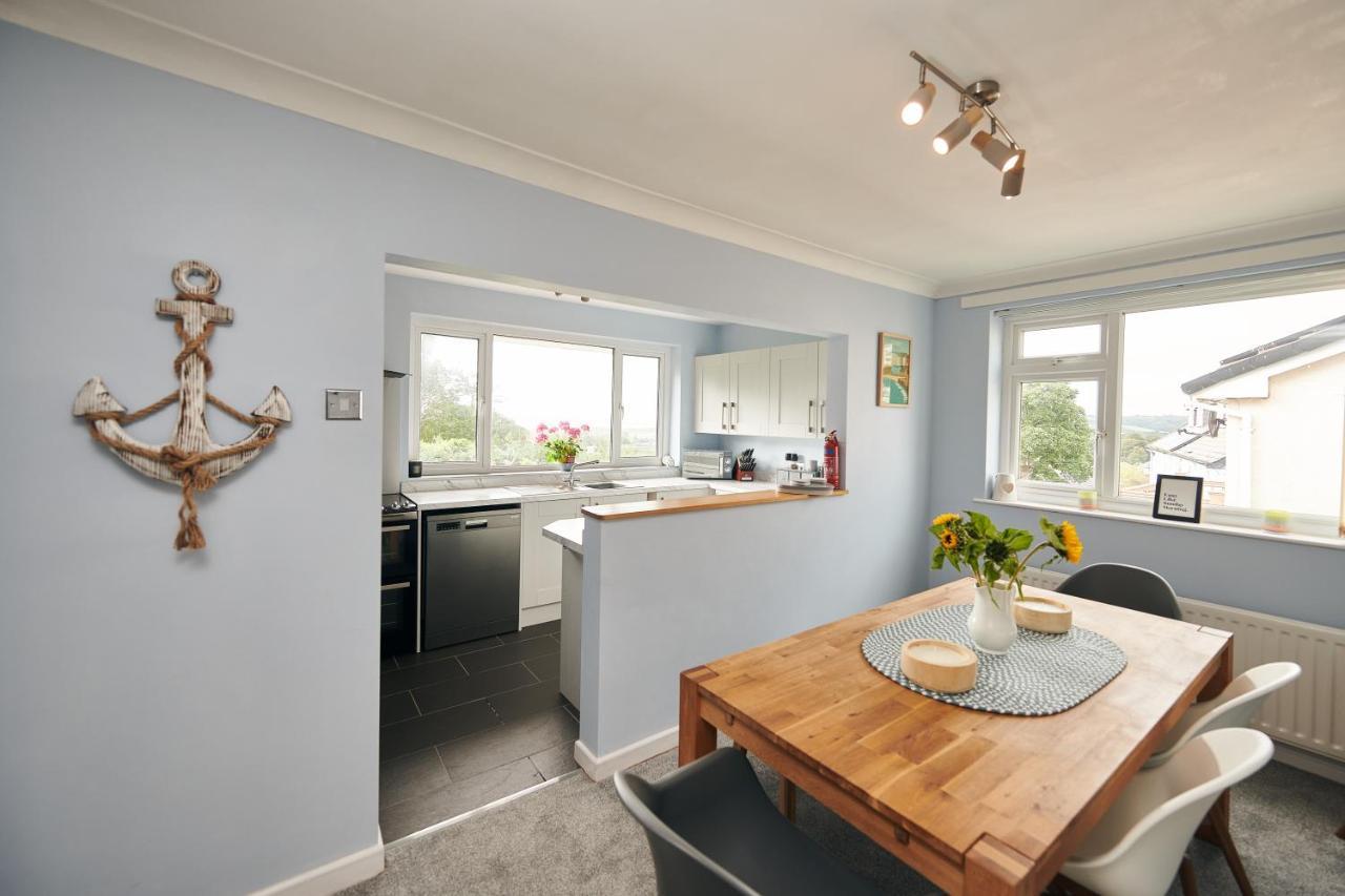 Sea Gem- Beautiful Family Home With Stunning Sea Views & Garden Tenby Extérieur photo