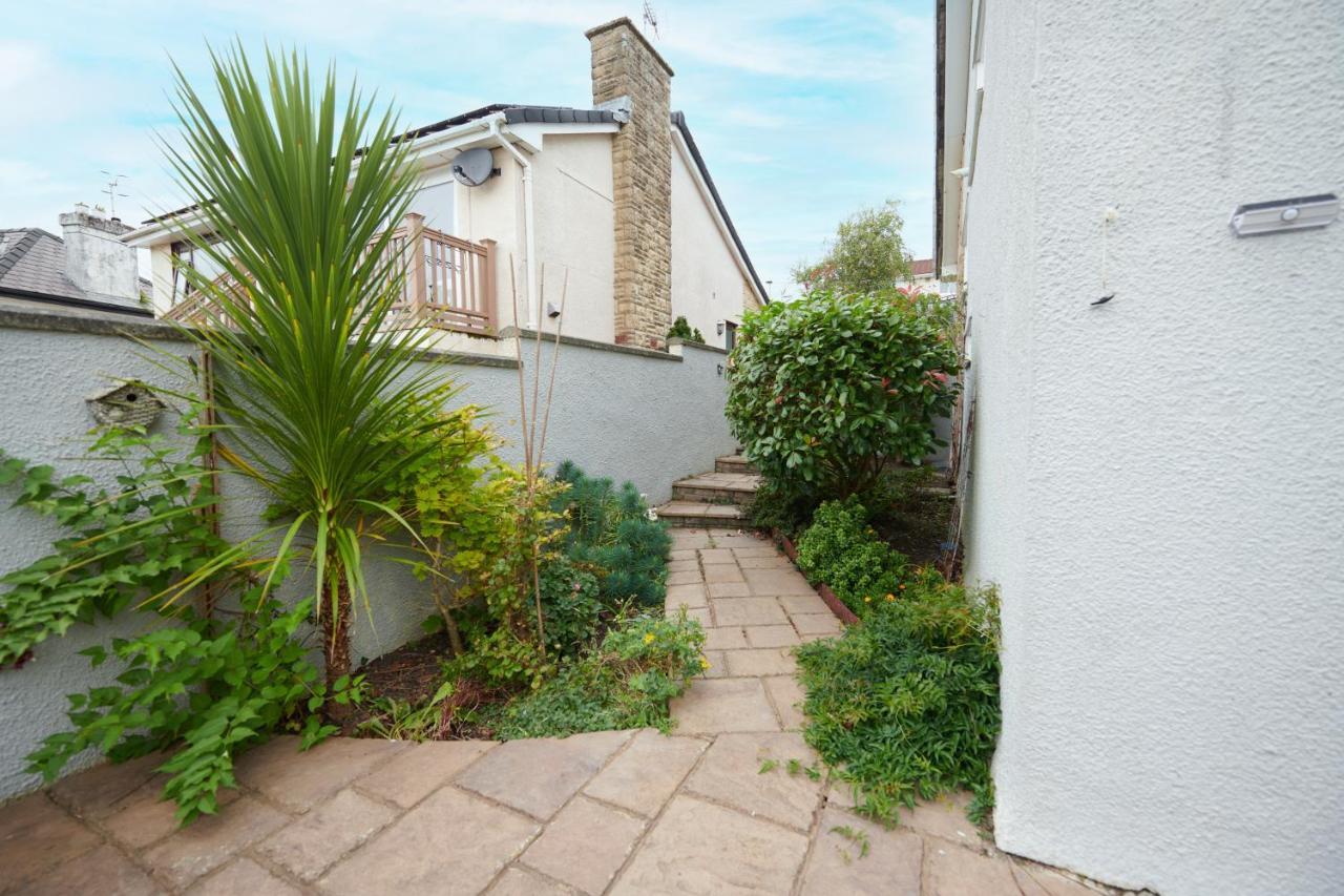 Sea Gem- Beautiful Family Home With Stunning Sea Views & Garden Tenby Extérieur photo