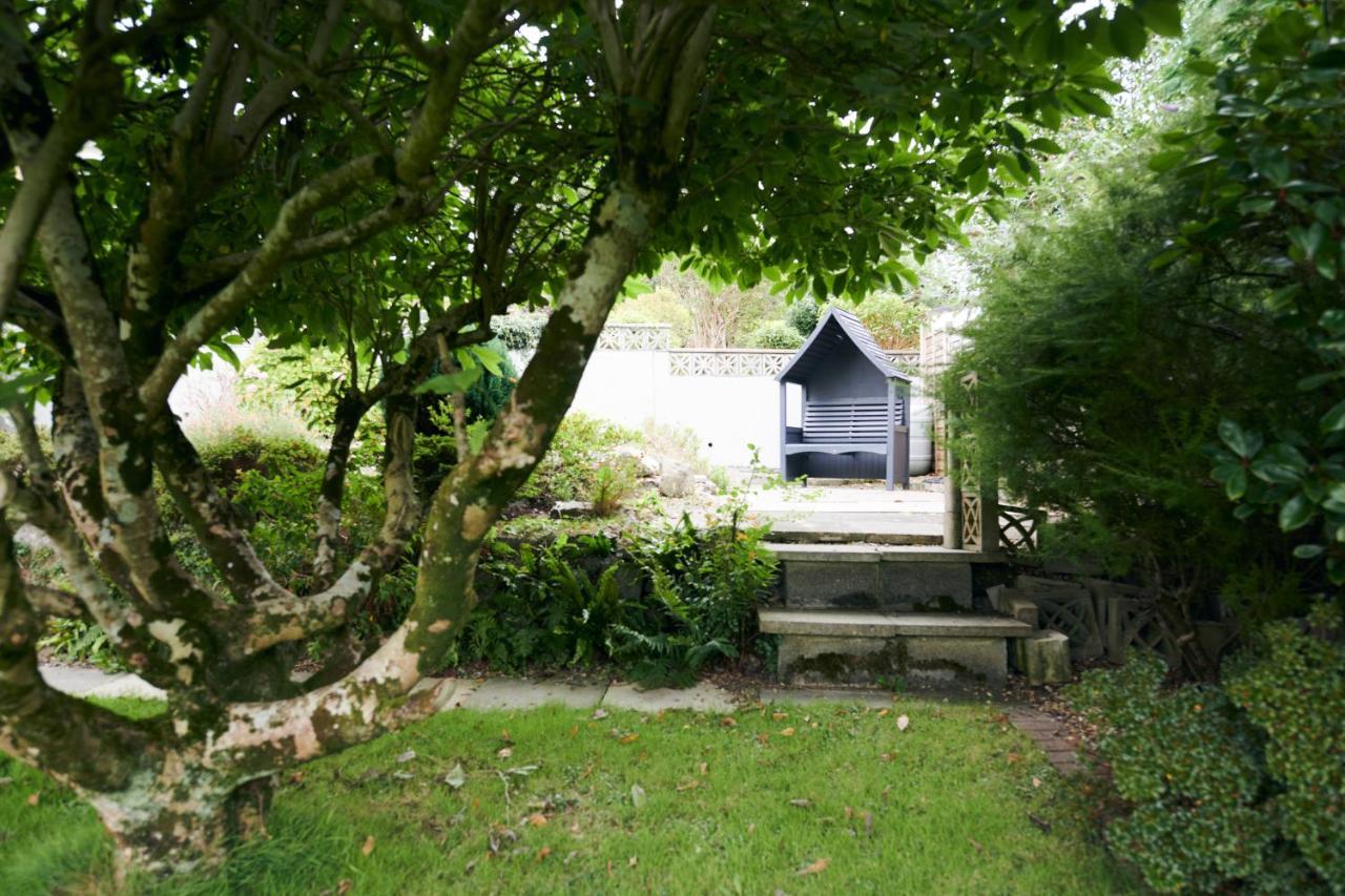 Sea Gem- Beautiful Family Home With Stunning Sea Views & Garden Tenby Extérieur photo